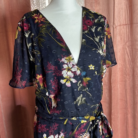 Lane Bryant floral long dress size 24. - Picture 2 of 7